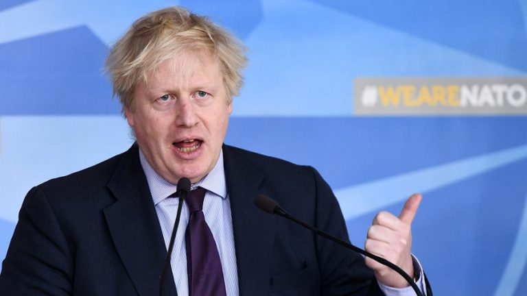 Boris Johnson vrea să le ceară tuturor imigranţilor în Marea Britanie să înveţe engleza