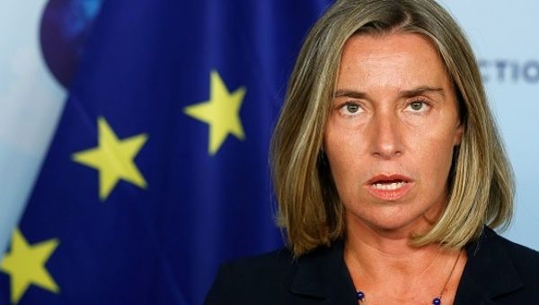 Mogherini: Operaţiunea Sophia împotriva traficului de persoane pe Marea Mediterană trebuie să continue