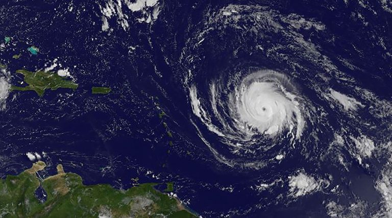 STARE de URGENŢĂ în Florida. De-abia au scăpat de Harvey şi americanii se pregătesc de un nou uragan puternic – FOTO/VIDEO