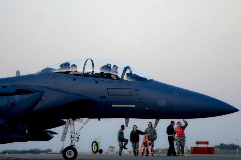 US Air Force anunţă manevre militare în apropiere de Marea Chinei de Sud