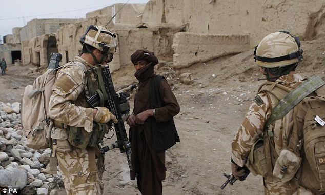 Marea Britanie trimite trupe în Afganistan pentru a securiza evacuarea cetăţenilor săi