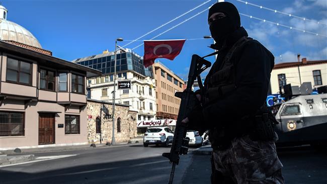 Scandal de spionaj în Turcia: Un fost şef de poliţie şi alte 6 persoane au fost arestate