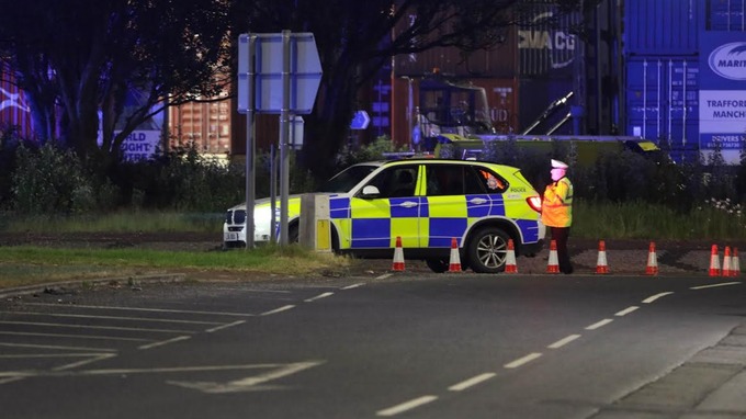 Poliția britanică a întrerupt sute de petreceri la Manchester