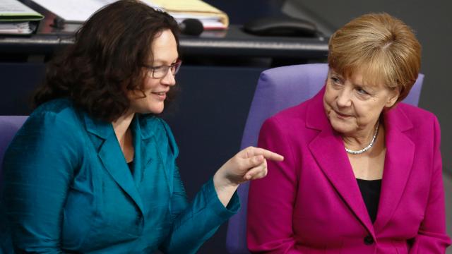 Panică în Guvernul Merkel după demisia şefei social-democraţilor