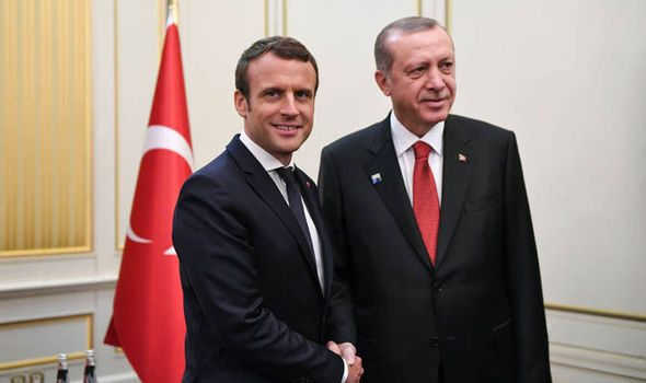 Macron îl trage de mânecă pe Erdogan: ‘Armistiţiul se aplică în toată Siria, inclusiv în Afrin’