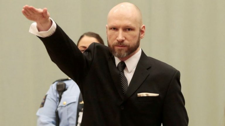 Anders Behring Breivik va fi transferat într-o închisoare situată la numai 10 kilometri de insula Utoya