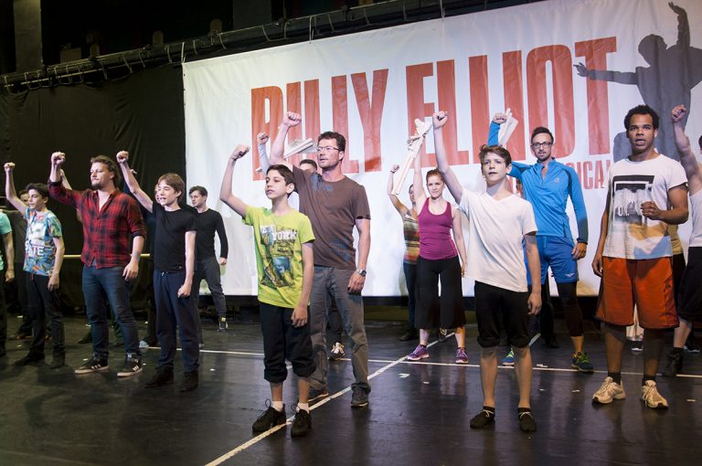 Opera din Budapesta suspendă musicalul ‘Billy Elliot’