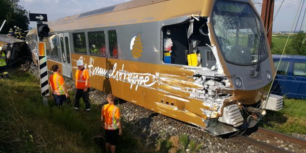 Un tren de persoane a deraiat în Austria. Cel 30 de persoane au fost rănite – FOTO