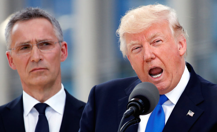 Trump ‘îi scutură’ pe aliaţii Americii din NATO: ‘Sunt nişte ţări delicvente!’