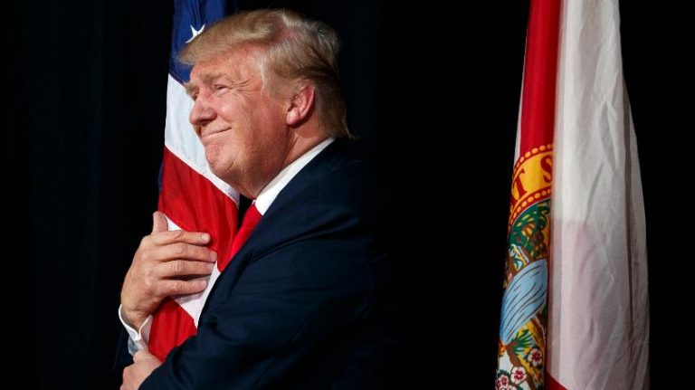 Trump va pleda pentru unitate politică în discursul despre Starea naţiunii