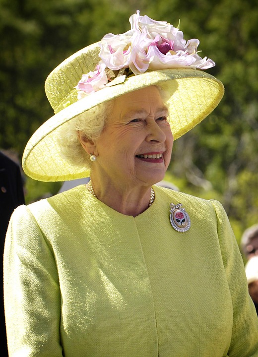 Regina Elisabeta a II-a a Marii Britanii a postat pentru prima oară pe Instagram