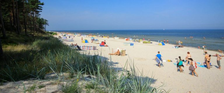 Polonia a închis zeci de plaje din cauza algelor toxice