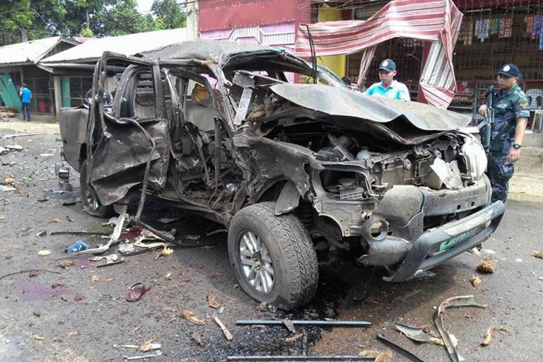 Cel puţin 11 morţi după explozia unei camionete în Filipine – VIDEO