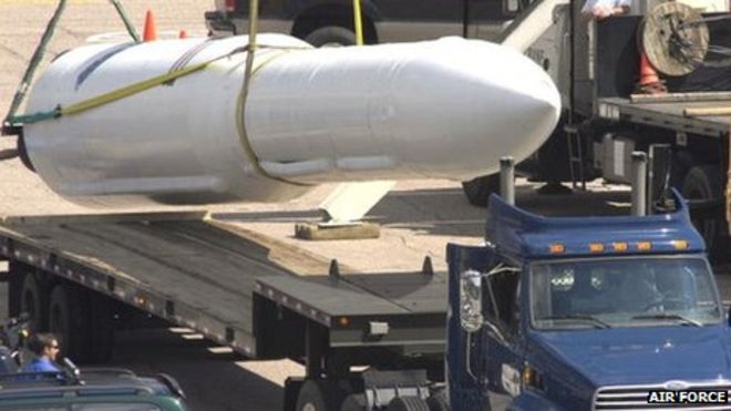 SUA au efectuat un test reuşit cu ICBM, care fusese amânat de două de ori