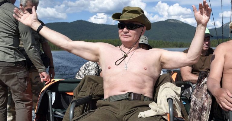 În sfârșit, s-a aflat unde și cu cine și-a petrecut Vladimir Putin vacanța de vară