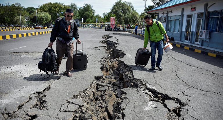 Cutremur puternic în Indonezia