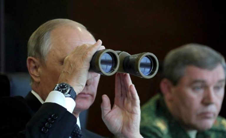 Preşedintele rus Vladimir Putin va asista la manevrele militare Vostok – 2018