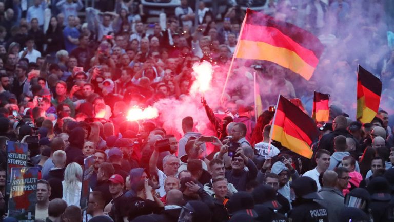 Extrema dreaptă și Pegida pun la cale un marș de amploare la Chemnitz