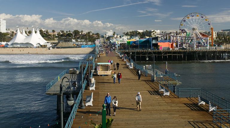 Alertă teroristă în SUA. Pontonul din Santa Monica a fost EVACUAT – FOTO/VIDEO