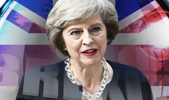 Theresa May dorește ca toţi cetăţenii UE să rămână şi după Brexit în Marea Britanie