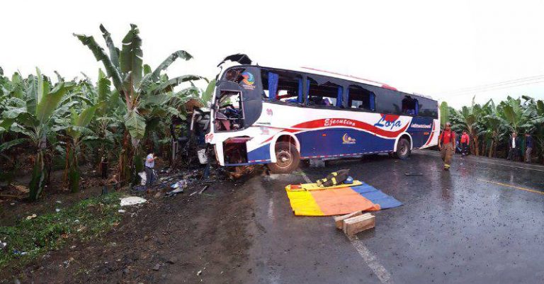 Ecuador: 12 morţi în al şaptelea accident de autocar în doar 37 de zile