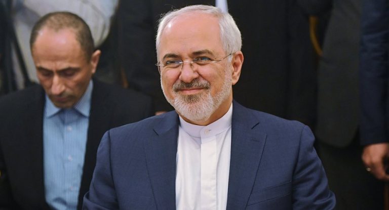 După ce şi-a anunţat demisia, Mohammad Javad Zarif atacă partidele şi facţiunile iraniene