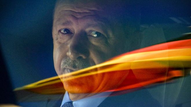 Erdogan a fost primit în Germania cu cele mai mari onoruri militare – VIDEO
