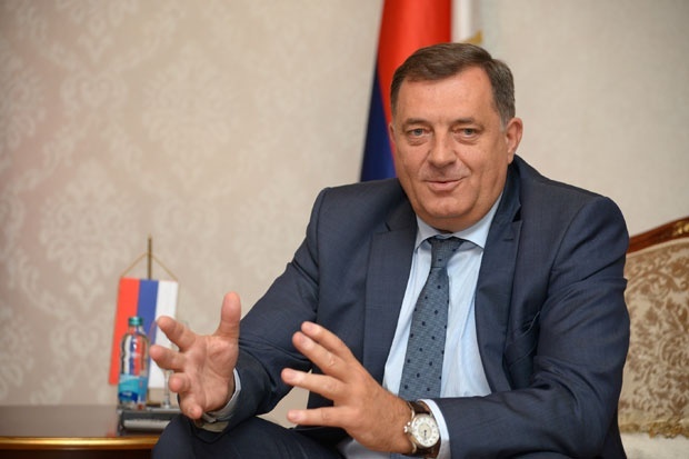 Preşedintele Republicii Srpska  a promulgat o lege care respinge autoritatea Înaltului Reprezentant internaţional