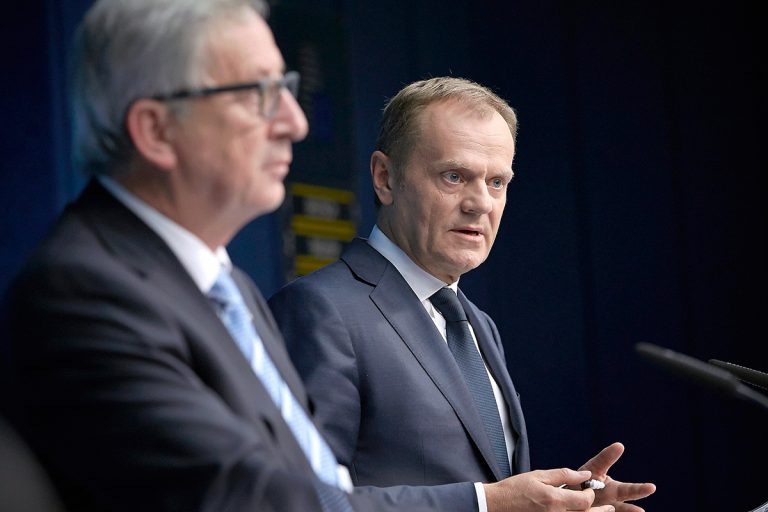Negocierea Brexitului, cel mai dur test al UE, apreciază Tusk şi îndeamnă la unitate
