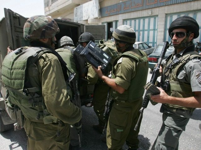 Peste 20 de membri ai Hamas au fost arestaţi în nordul Cisiordaniei ocupate (Shin Beth)