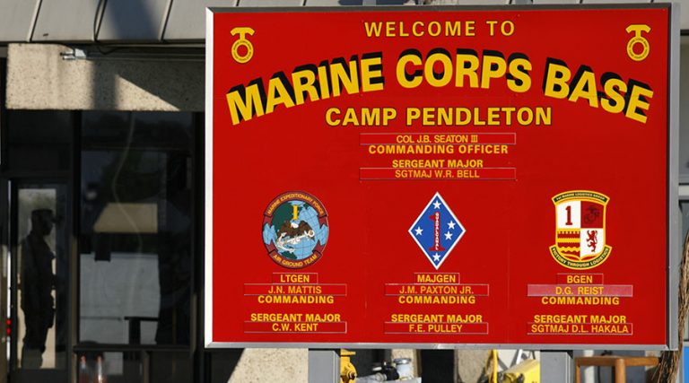 15 puşcaşi marini au fost răniţi într-o bază din militară din California