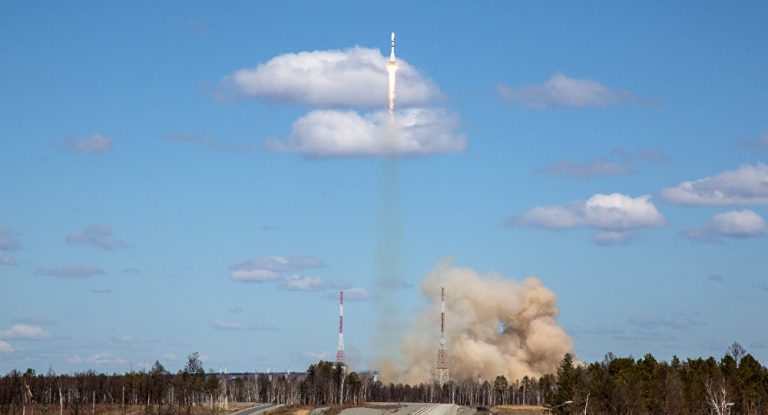 O rachetă Soyuz a plasat cu succes pe orbită un satelit meteorologic – VIDEO