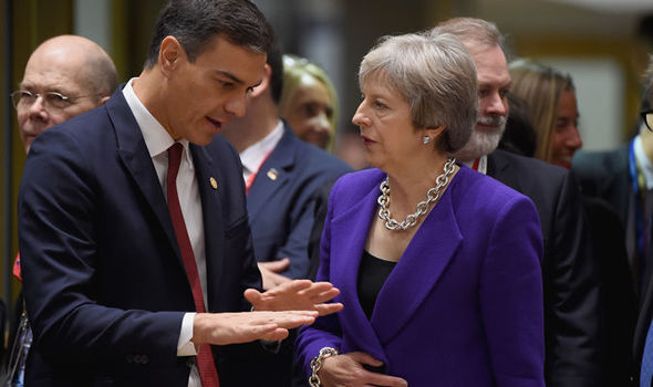 Pedro Sanchez regretă votul negativ din Parlamentul britanic