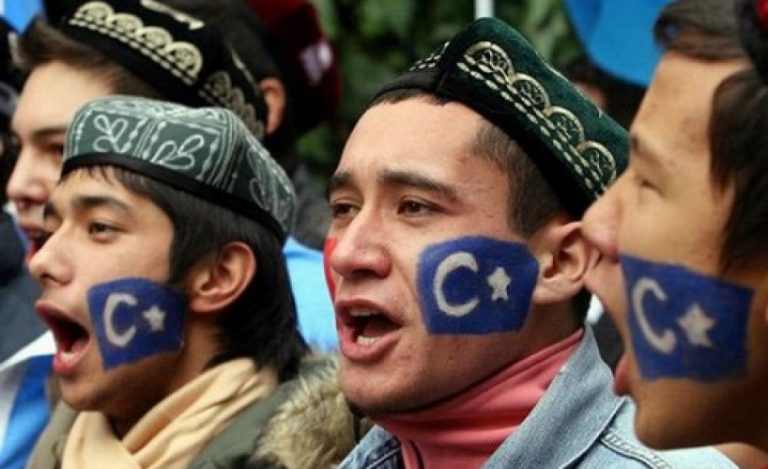 China reacționează la acuzațiile statului turc