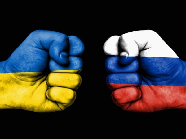 Rusia acuză de crime de război 680 de oficiali ucraineni