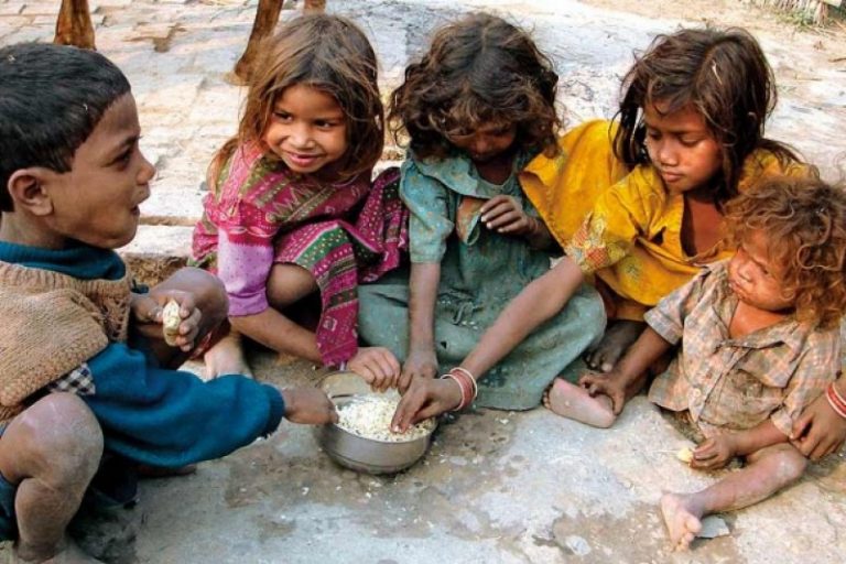 Foametea face RAVAGII pe mapamond. 815 milioane de oameni suferă