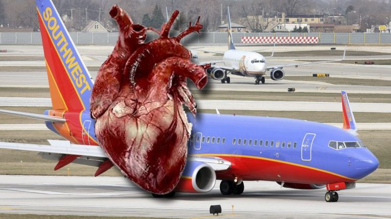 Un avion a făcut cale-ntoarsă după ce echipajul a uitat să descarce o inimă umană