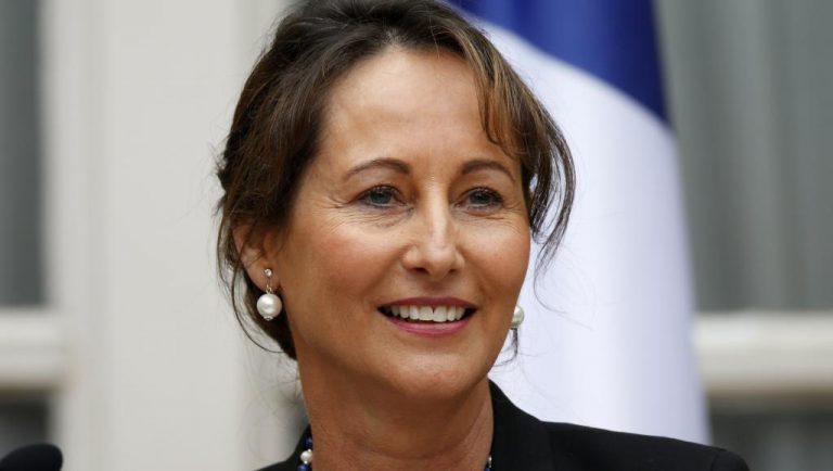 Segolene Royal respinge ‘calomniile’ privind activitatea sa ca ambasadoare a Franţei