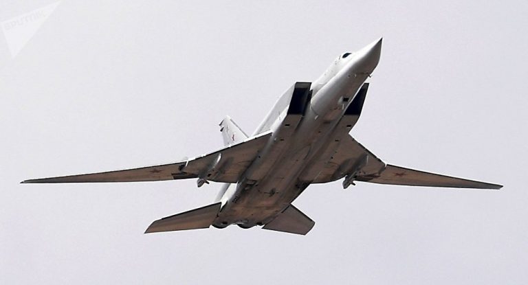 Un bombardier supersonic s-a prăbușit în Rusia. Cel puțin doi membri ai echipajului au murit!