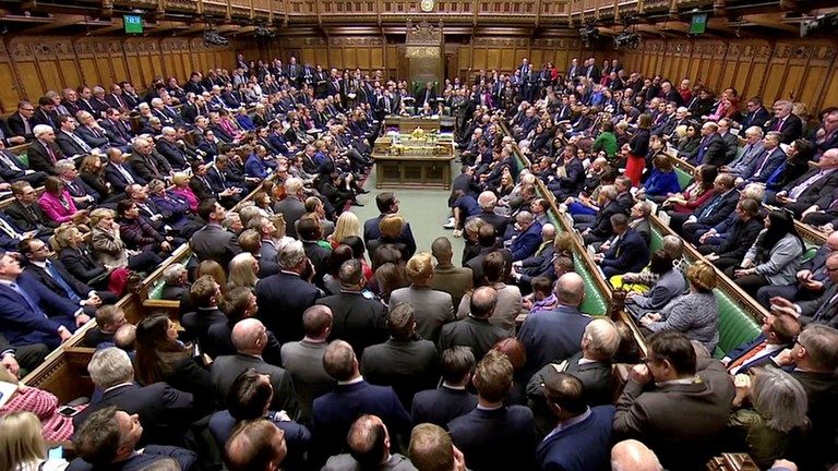 Parlamentul britanic a fost dizolvat