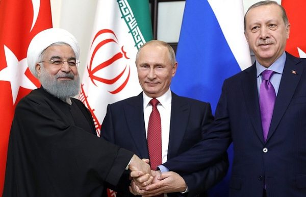 Erdogan, gazdă primitoare pentru Putin şi Hassan Rouhani