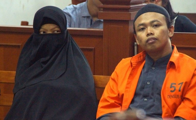 Ani grei de închisoare pentru un indonezian care plănuia un atac terorist asupra palatului prezidenţial
