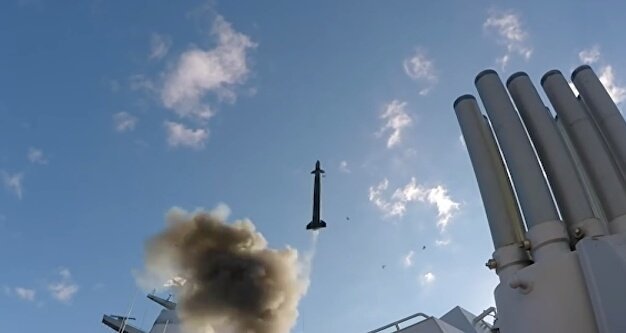 Rusia a terminat testarea noilor rachete cu lansare de pe mare