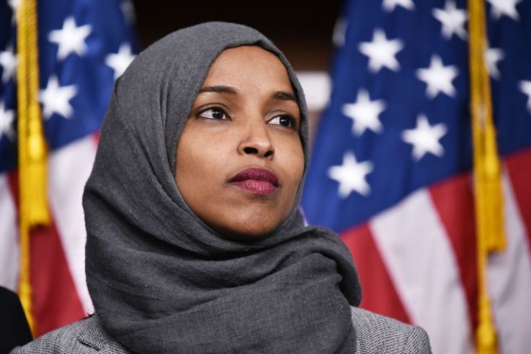 O nouă controversă în jurul afirmaţiilor unei democrate musulmane din Congresul american