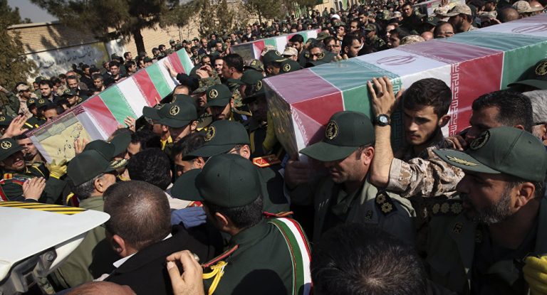 Iran: Patru membri ai forţelor de securitate au fost ucişi într-un atac ‘terorist’ la Saravan; patru clerici răniţi într-un atac la Qom