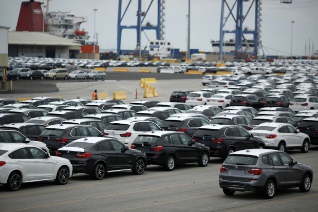 Danemarca cere UE să interzică vânzările de autoturisme pe benzină şi motorină până în 2030