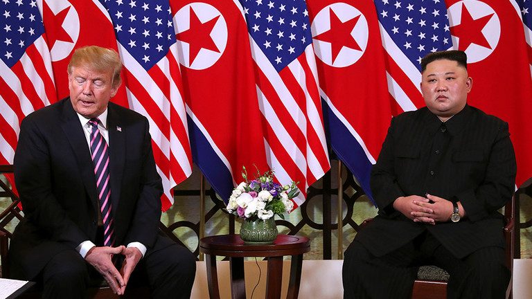 Phenianul recunoaşte eşecul summitului Kim-Trump de la Hanoi