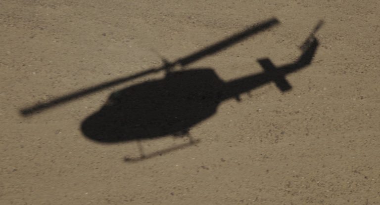 Un elicopter-ambulanță S-A PRĂBUȘIT în Iran (FOTO). Cinci oameni au murit!