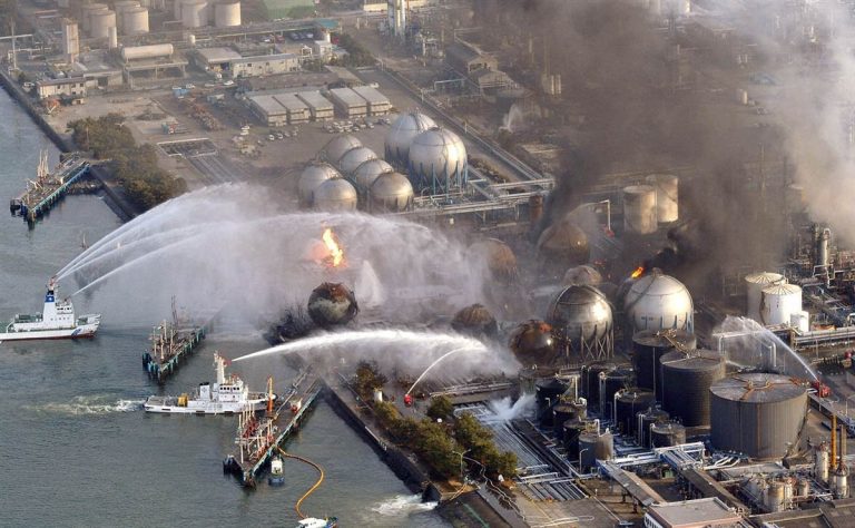 Japonia deversează în mare apă contaminată de la Fukushima