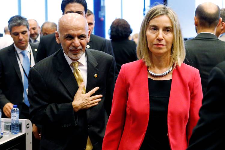Federica Mogherini face o vizită surpriză în Afganistan